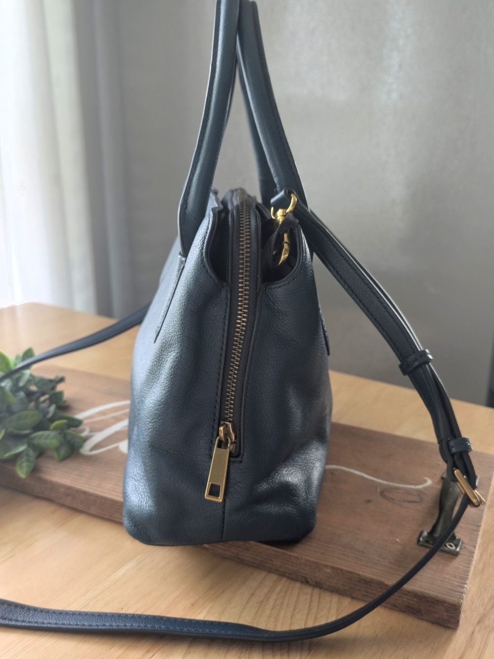 Fossil Lana Navy Leather Satchel Handbag - Picture 2 of 14